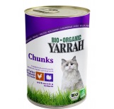 Canned cat food chunks with chicken and turkey