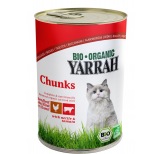 Canned cat food chunks with chicken and beef